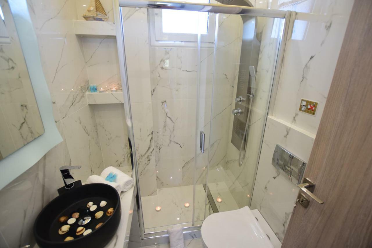 V Luxury Suites Toroni 3 المظهر الخارجي الصورة