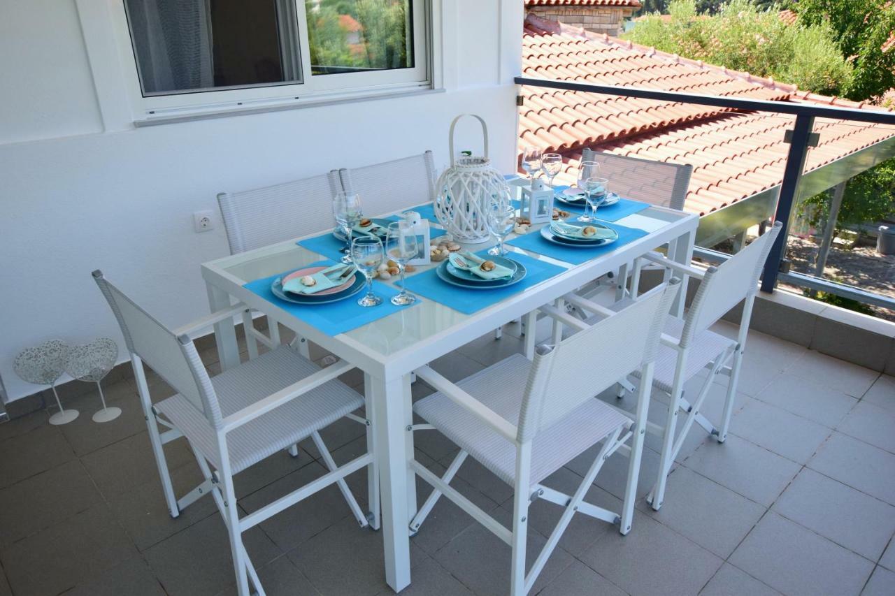 V Luxury Suites Toroni 3 المظهر الخارجي الصورة