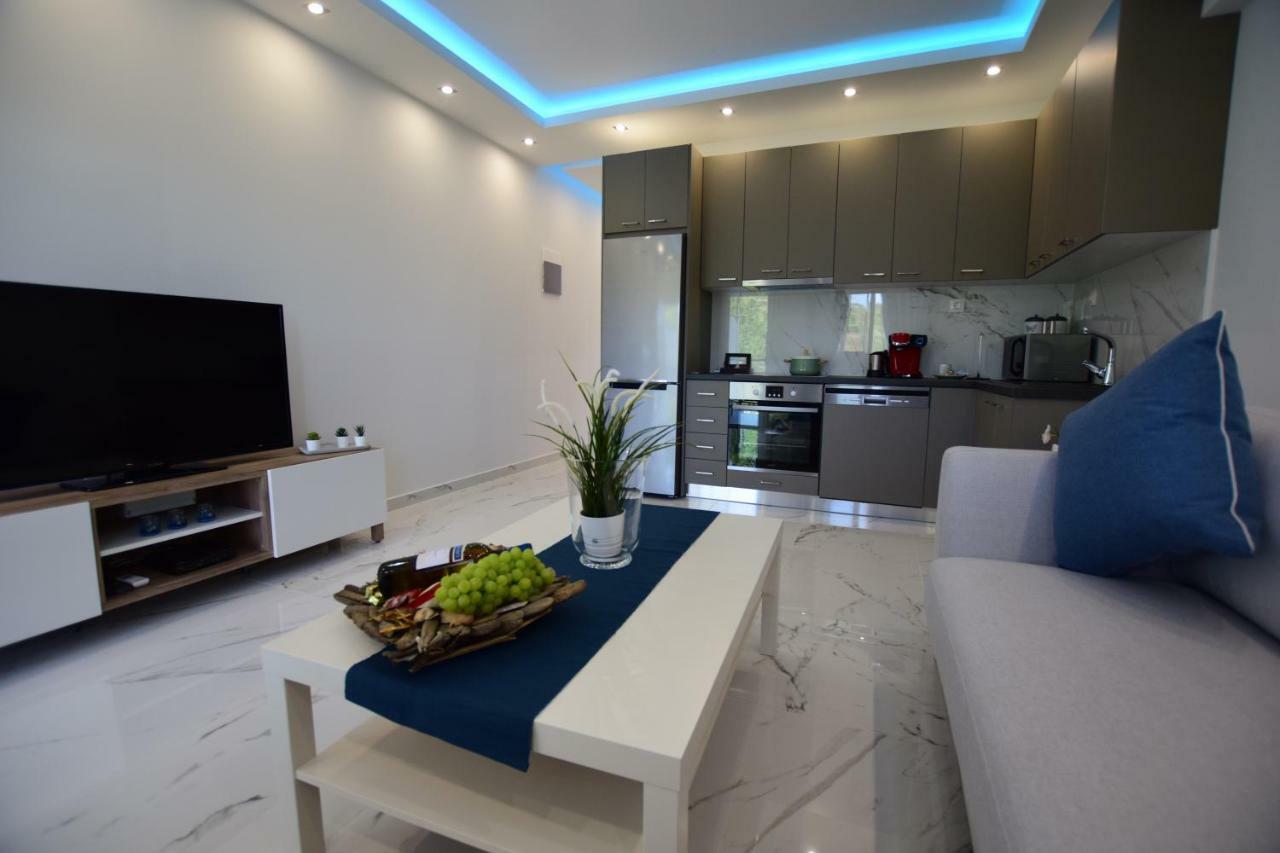 V Luxury Suites Toroni 3 المظهر الخارجي الصورة