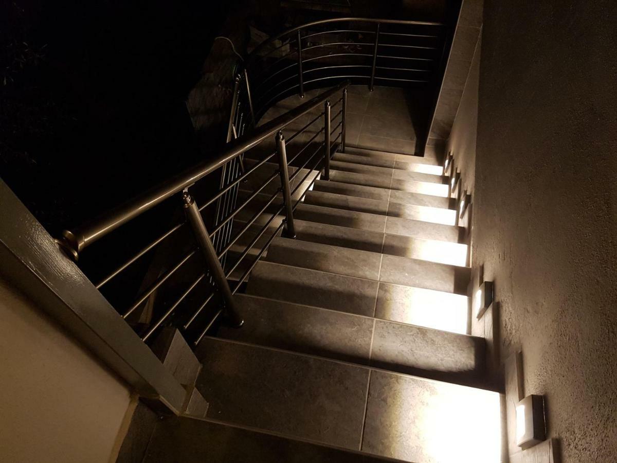 V Luxury Suites Toroni 3 المظهر الخارجي الصورة